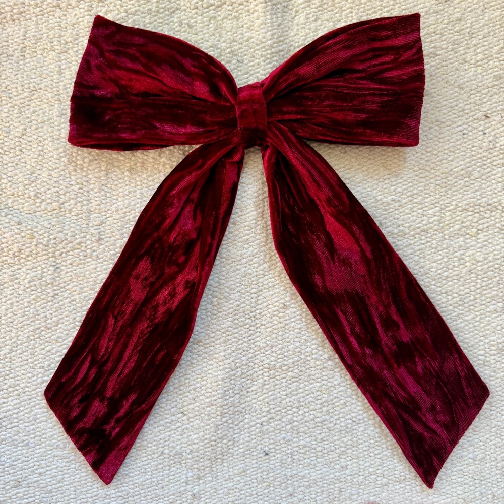 NEW Anna Sui XL Velvet Hair Bow in Deep Red